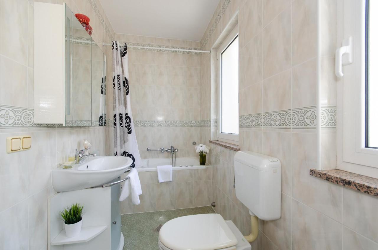 Villa Juliana Rovinj Buitenkant foto
